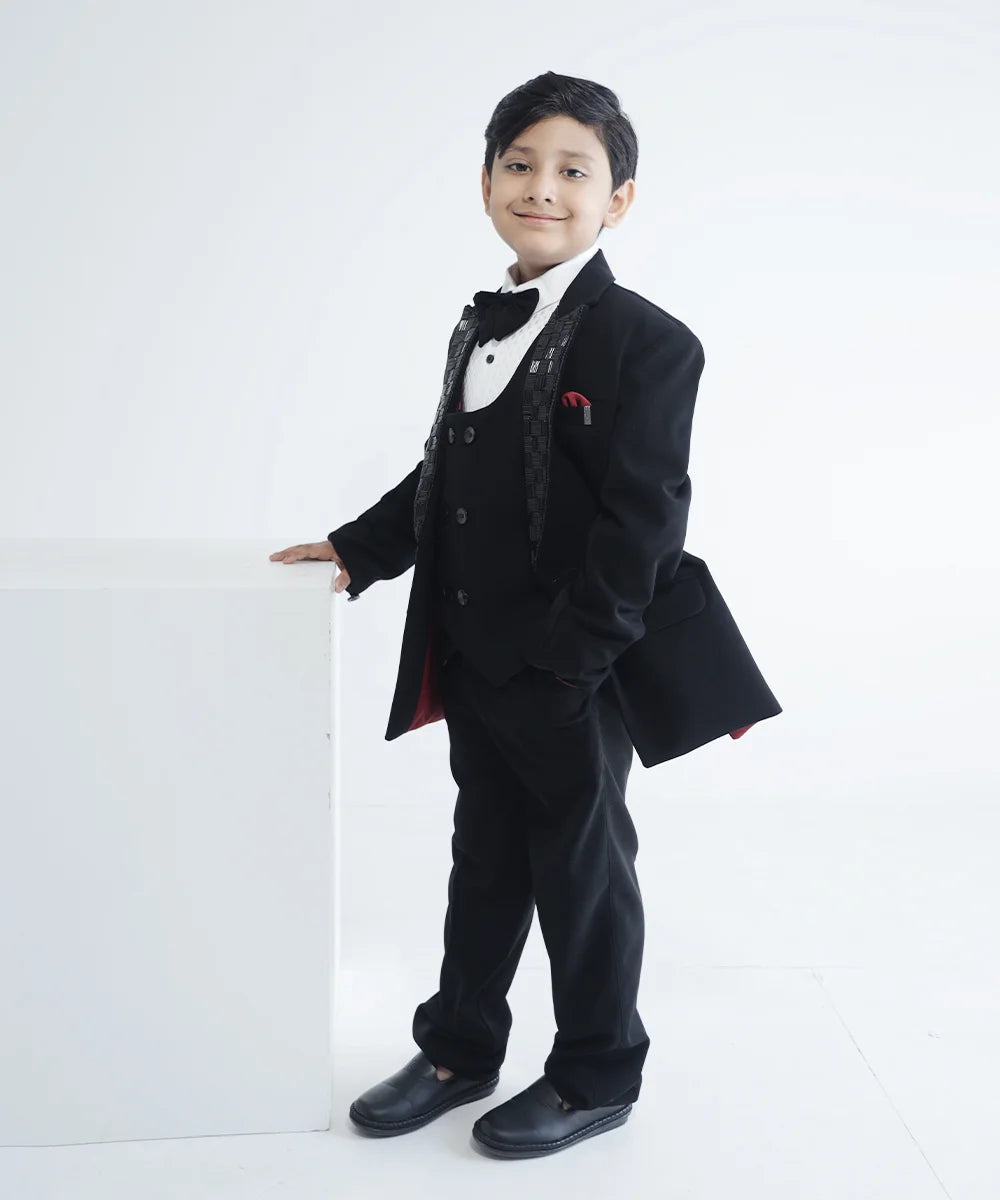 Black Colour New Coat Suit for Boys