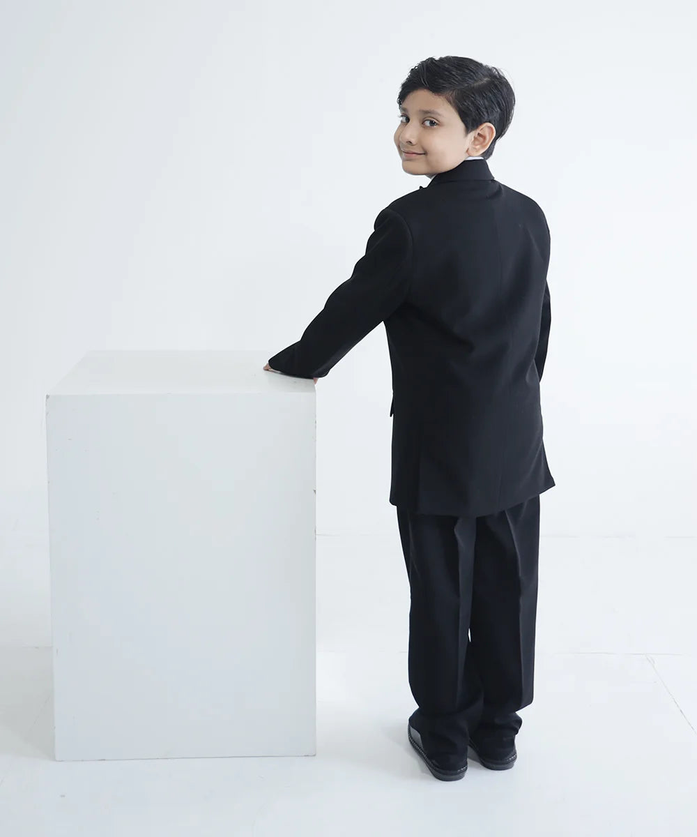 Black Colour New Coat Suit for Boys