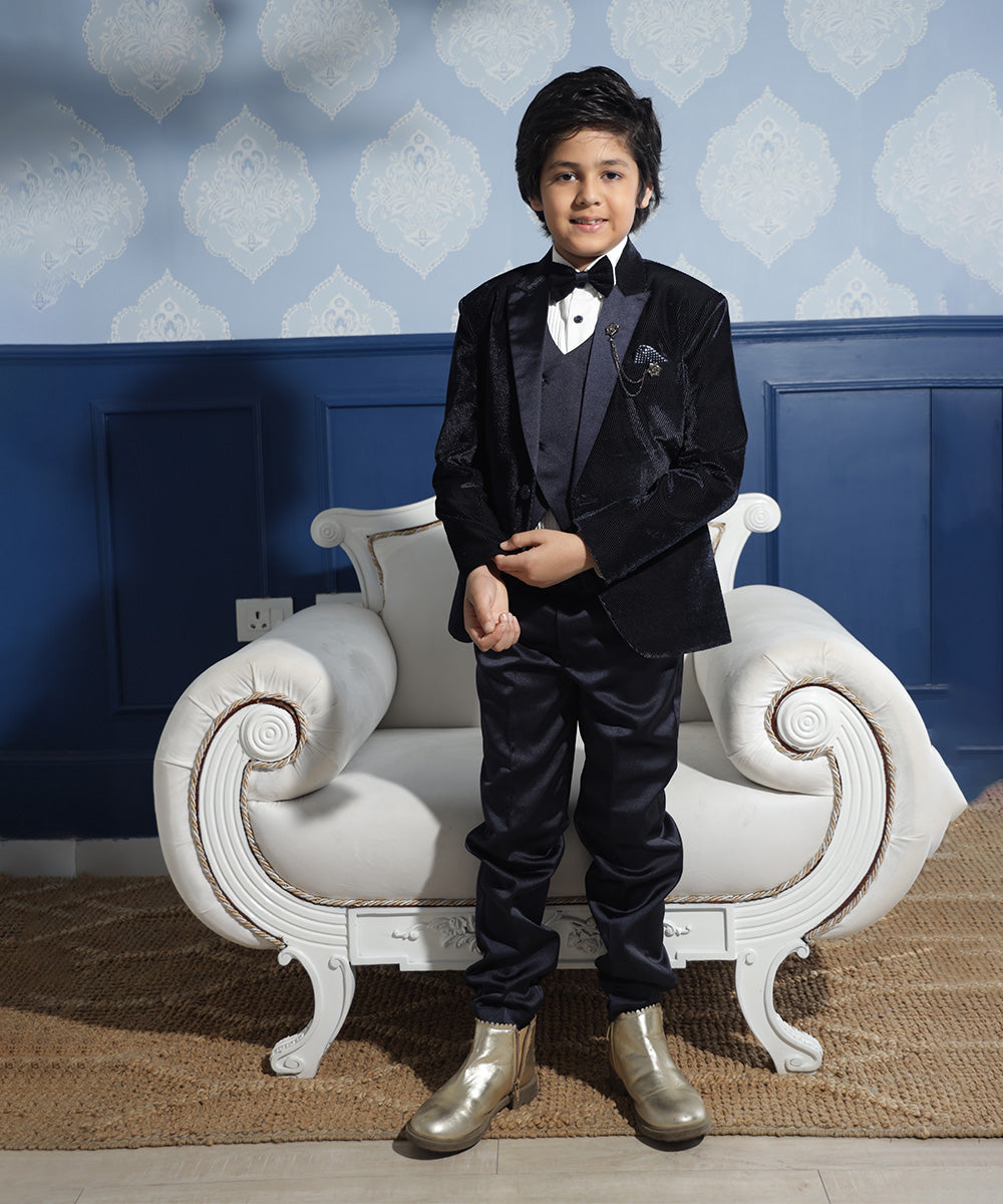 wedding wear black coat suit set for boys