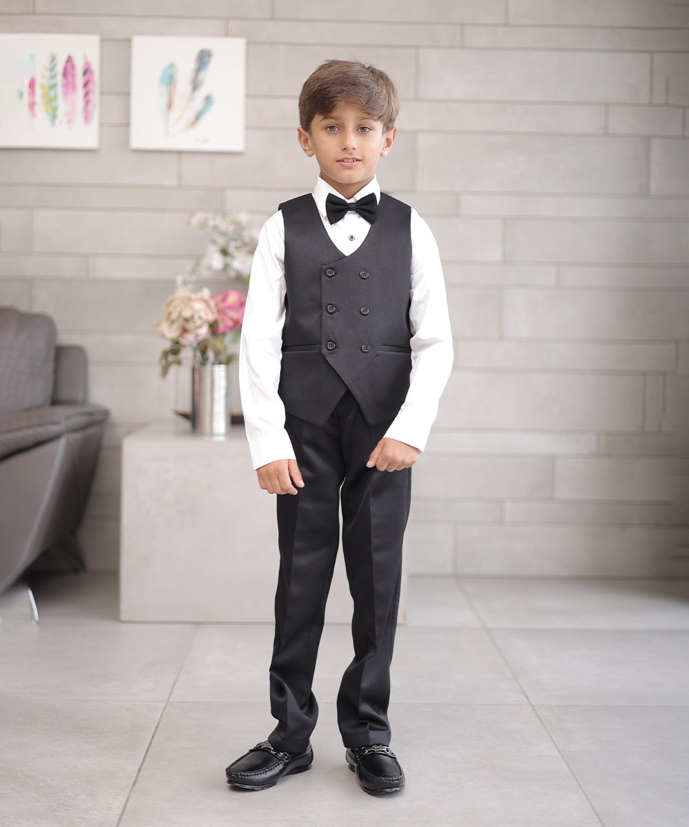 Pre-Order: Black Coloured Shimmer Coat Suit for Boys.(DM For Price)